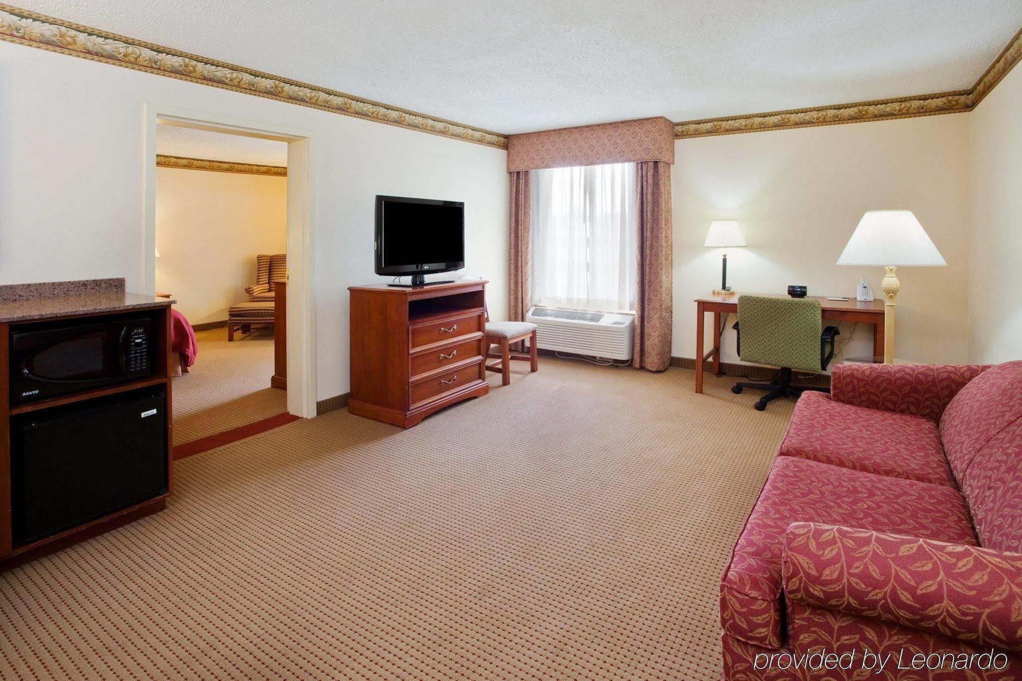 Country Inn & Suites By Radisson, Atlanta Galleria-Ballpark, Ga Smyrna Bagian luar foto